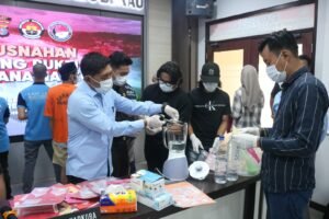 Satresnarkoba Polres Berau Musnahkan 37,24 Gram Sabu