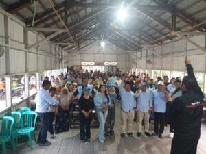 Madri Pani – Agus Wahyudi Kampanye di Long Lanuk, Fokus Pembangunan Ekonomi untuk Kesejahteraan Masyarakat
