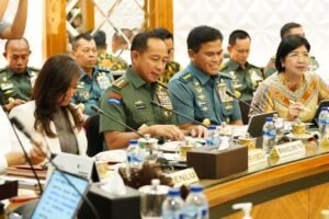 Berita Foto: Panglima TNI Hadiri Rakor Tingkat Menteri di Kemenko Polkam RI