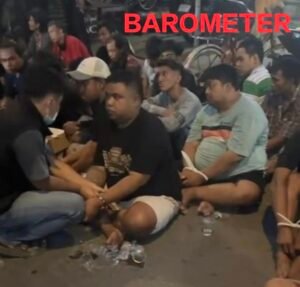 Kampung Narkoba di Surabaya Digerebek Polisi, Puluhan Orang Diamankan