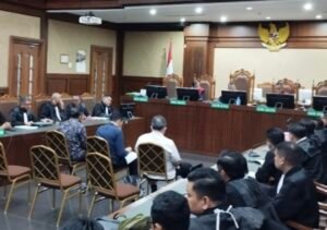 Tiga Hakim Pembebas Ronald Tannur Mulai Disidangkan di Pengadilan Tipikor Jakarta