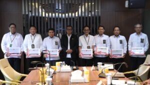 Sekretaris MA Serahkan DIPA 2025, Ajak Satker Fokus pada Program Dukung Visi-Misi MA