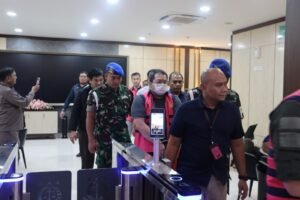 Kejati Jakarta Tahan 3 Tersangka Korupsi Bank BUMD Jatim Cabang Jakarta
