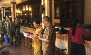 Larangan Walikota Surabaya Tidak Digubris, After Hour Pool & Bar Disidak Satpol PP