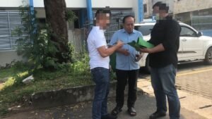 Tim TABUR Kejati DK Jakarta Amankan RH, DPO Kasus Penipuan