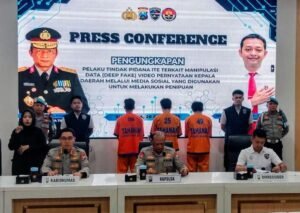 Polda Jatim Bongkar Kasus Penipuan Online di Medsos yang Menyalagunakan Nama Gubernur Jatim