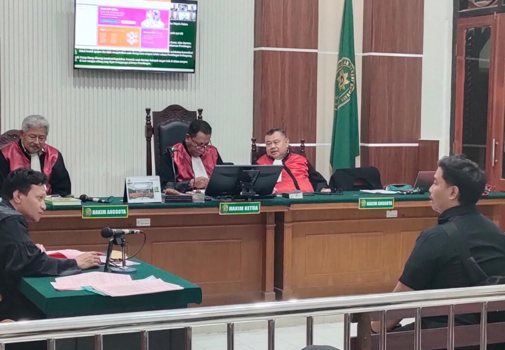 Hakim PN Surabaya Heran Permainan Burung Merpati Kok Ditangkap?