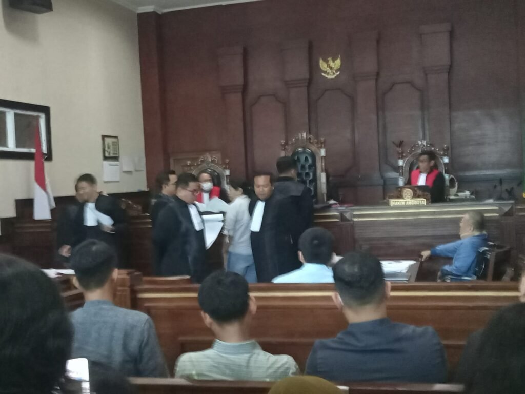 Terungkap di Persidangan, Bos Judi Online “Aseng” Ternyata Firman Hertanto