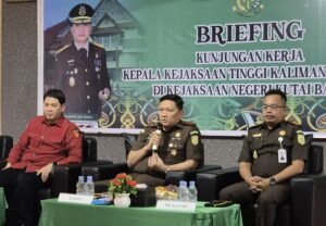 Kajati Kaltim Kunker di Kejari Kubar. Iman Wijaya: Bekerja Sesuai Hati Nurani