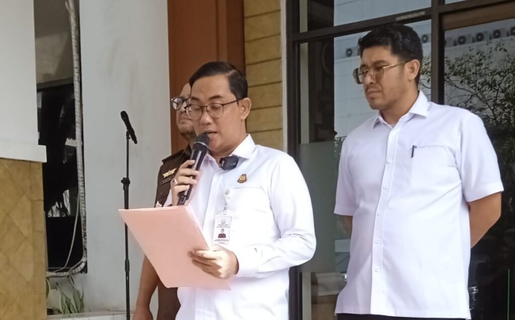 Kejari Jakpus Terima Pelimpahan 6 Tersangka Kasus Suap Hakim, Vonis Lepas Ekspor CPO