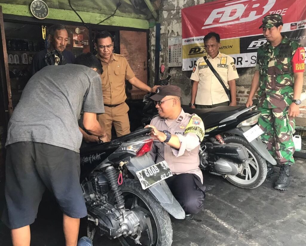 Antisipasi Balap Liar, Tiga Pilar di Surabaya Sidak Bengkel Motor