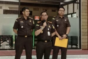 Kejagung Tahap II, 5 Tersangka Kasus Suap Ekspor CPO dan Perintangan Penyidikan