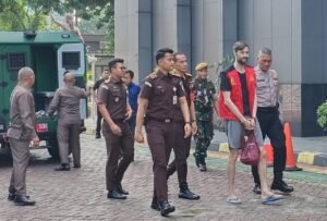 Kejaksaan Ekstradisi Aleksandr Zverev ke Pemerintah Federasi Rusia