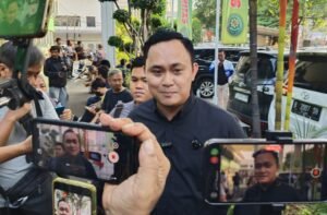 Vonis Fariz RM Ditunda, Tim Kuasa Hukum Deolipa Yumara Minta Majelis Hakim Bacakan Langsung Putusan