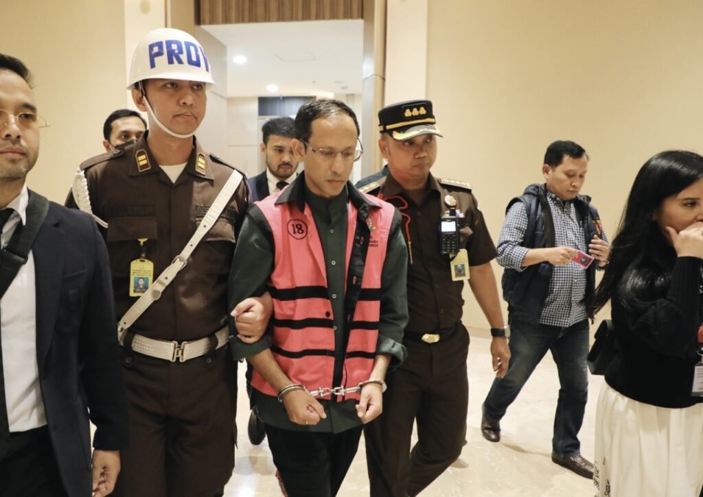 Diduga Korupsi Chromebook, Kejagung Tahan Nadiem Makarim