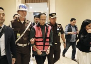 Diduga Korupsi Chromebook, Kejagung Tahan Nadiem Makarim