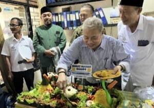 Rayakan HUT SK Dialog ke-27 dan Websate hariandialog.co.id ke-13, Kuncir: Momentum Berbagi Bagi Orang yang Membutuhkan