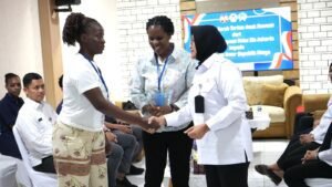 Anak Bawaan Warga Binaan Asal Kenya Resmi Diserahkan kepada Kedutaan untuk Dipulangkan ke Keluarga