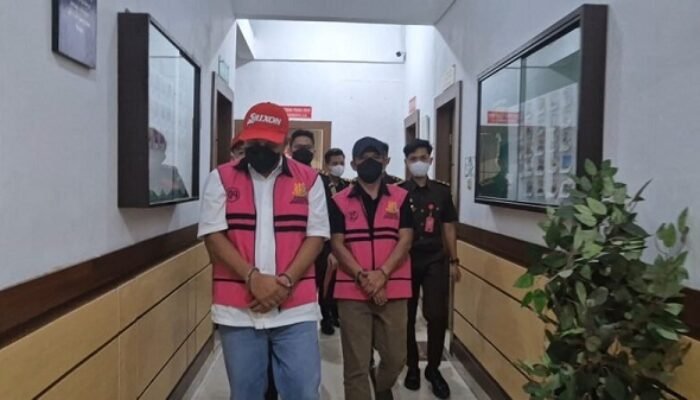 Diduga Korupsi Pabrik Tepung Ikan, Kejari Kobar Tahan 2 Tersangka