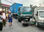 Truk Kontainer Spiker Impor Tabrak Bentor Hingga Ringsek