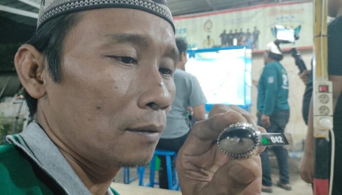 Rahasia Energi Murni, Batu Kelor Lolos Uji Tembak