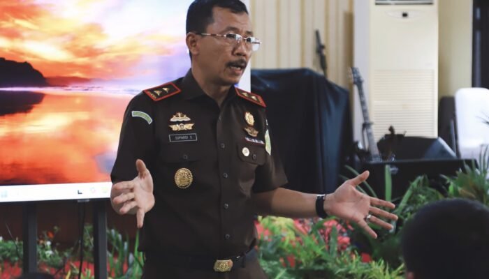 Kajati Kaltim Kunker ke Kejari Kubar, Tekankan Kerja Profesional dan Kesiapan Hadapi Pemberlakuan KUHP dan KUHAP Baru