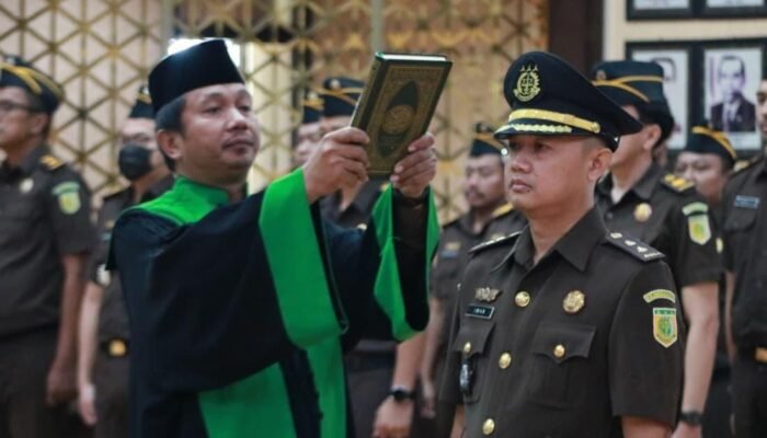 Rotasi Jabatan, Iwan Nuzuardhi Dilantik Sebagai Kasi Pidsus Kejari Surabaya