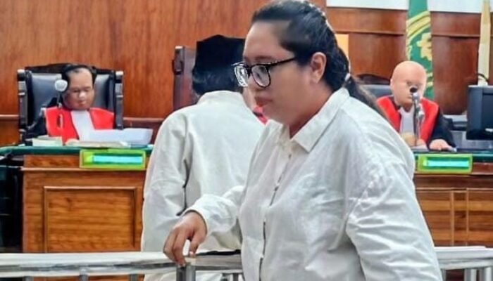 Pengadaan Wall Charging Fiktif, Juliet Sales Mobil Listrik BYD Dituntut 1,3 Tahun