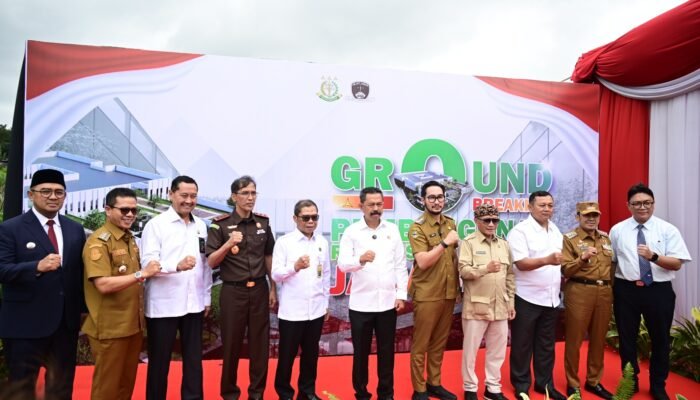 Resmikan Groundbreaking RS Adhyaksa, Plt Wakil Jaksa Agung Didampingi Kajati Jabar
