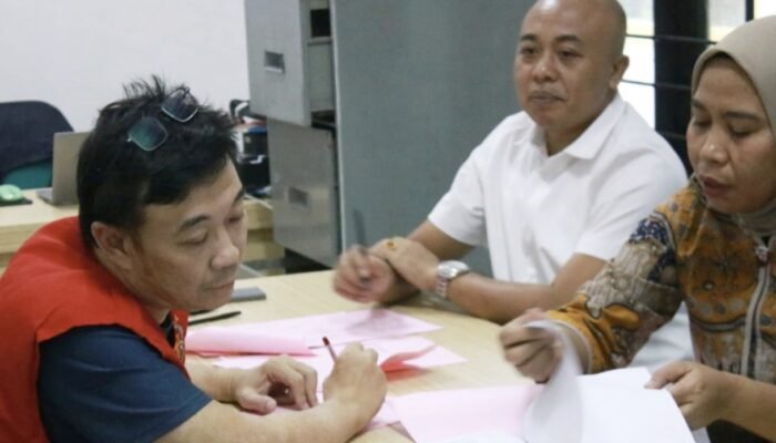 Kejari Surabaya Terima Pelimpahan Tiga Tersangka Kasus Nenek Elina