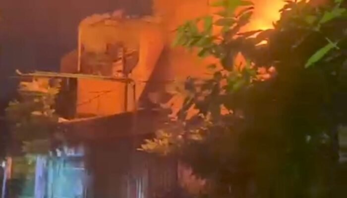 Diduga Konsleting, Rumah Konveksi di Sidoyoso Kebakaran