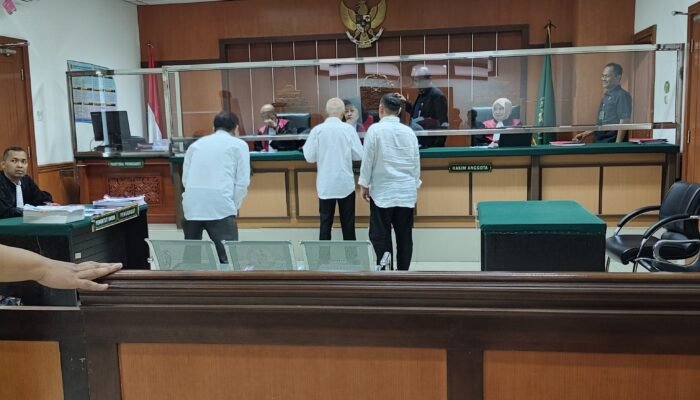 Vonis 7 Bulan Penjara, 3 Terdakwa Pengelola Judi Togel Sumringah