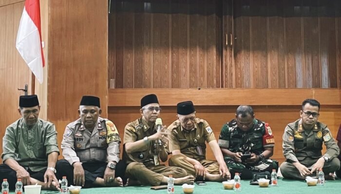 Buka Puasa Bersama, Lurah Krukut Tekankan Sinergi dan Cegah Tawuran Remaja