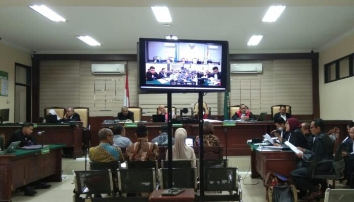 Dakwaan Perkara Korupsi Pengurukan Pelabuhan Rp83 Miliar Dinilai Cacat Formil