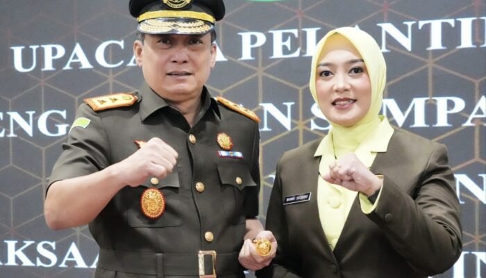 Jaksa Agung Lantik Dr. Sutikno jadi Kajati Jabar Gantikan Dr Hermon yang di Promosi jadi Sesjampidmil