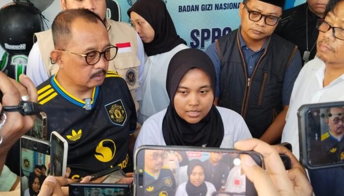 Geger, 12 Sekolah di Surabaya Diduga Keracunan MBG