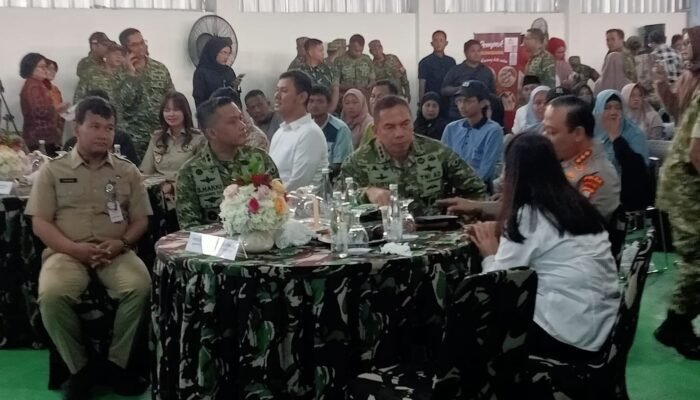 Pangdam Jaya dan Kapolda Metro Jaya Hadiri Launching Koperasi Merah Putih di Jakbar