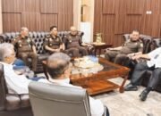 Kajati Jatim Silaturahmi ke PT Surabaya, Sujatmiko Tegaskan Komitmen dan Independensi