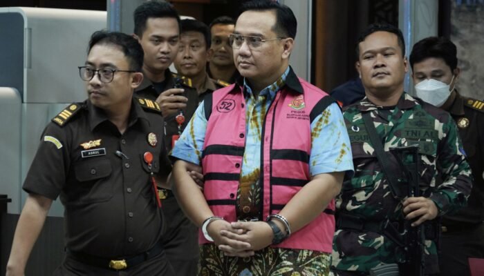 Jadi Tersangka Perintangan Kasus Ekspor CPO, Kejagung Tahan Anggota Ombudsman YHF