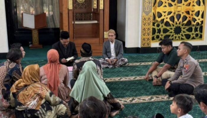 Seorang Tahanan Akad Nikah di Masjid Polresta Sidoarjo