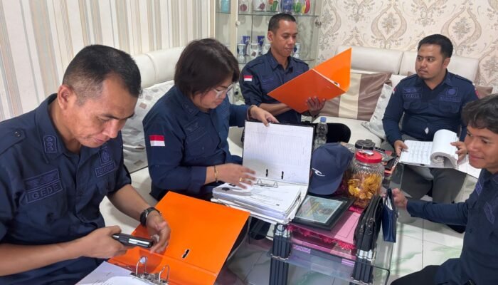 Kejati Sulteng Geledah KSOP Teluk Palu dan Rumah Mantan Kepala Bapenda Donggala