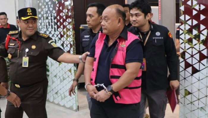 Kejagung Tahan 3 Eks Pimpinan BGN Sebagai Tersangka Korupsi Program MBG