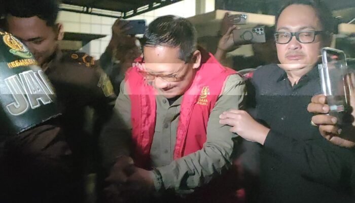 Eks Dirut Kebun Binatang Surabaya Tersangka Korupsi Rp10,2 Miliar