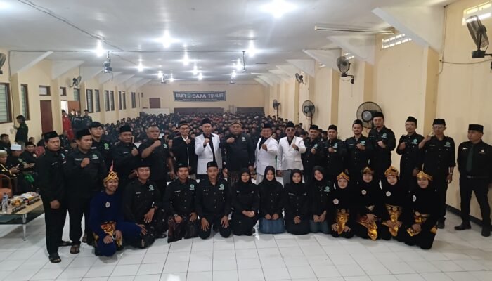 Pelantikan PC Pagar Nusa dan Pembaiatan Ribuan Santri di Surabaya Berjalan Kondusif