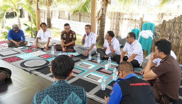Jembatan Cahaya di Taliwang: SMSI Sumbawa Barat dan Kejari Sepakat Jadi Satu Hati Melayani Masyarakat Lewat Kebenaran