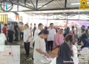 Bantuan Beras 30 Kg Disalurkan kepada Warga Kelurahan Krukut