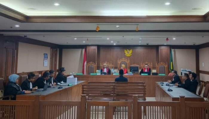 Eks Ketua Ombudsman, Hery Susanto Dituntut 5 Tahun 6 Bulan Penjara dalam Perkara Korupsi Tambang Nikel