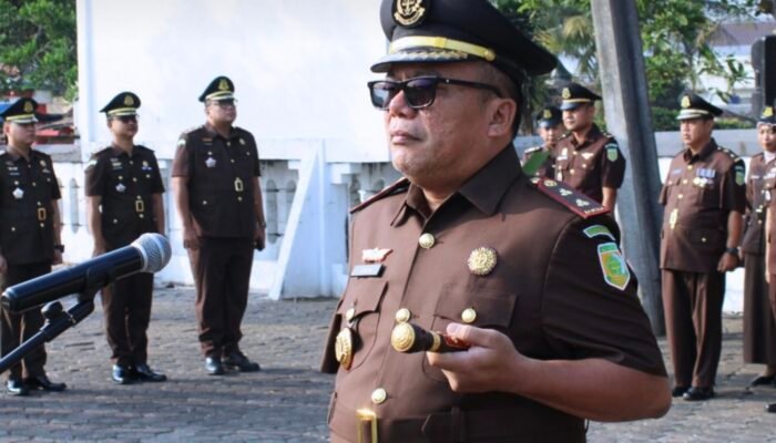 Pimpin Ziarah TMP Surja Kentjana, Kajari Sukabumi Tumpal Eben Ezer: Momentum Meresapi Semangat Juang Pahlawan
