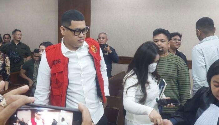 Hakim Tolak Eksepsi Bangun Paulus Tudungta, Sidang Dugaan Pemerasan Lanjut Tahap Pembuktian