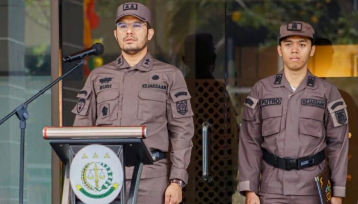 Ruri Febrianto Jadi Inspektur Upacara Hari Lahir ke-81 Kejaksaan RI di Kejari Jakarta Pusat